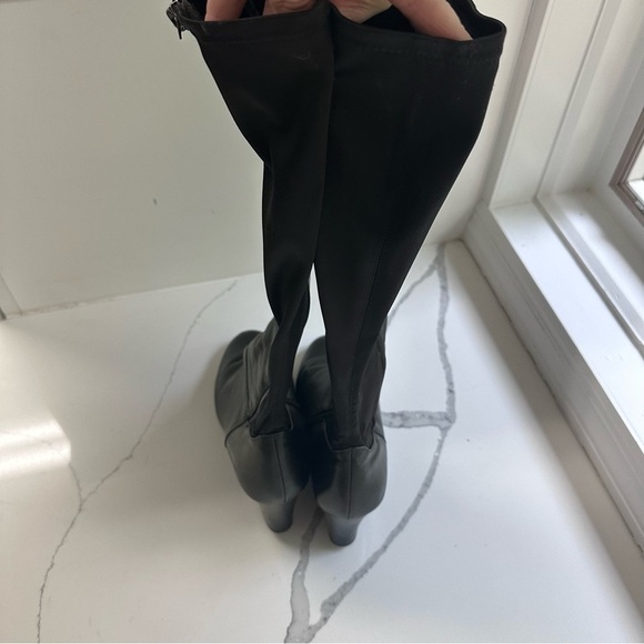 Umberto Raffini Black Heeled Boots - Picture 4 of 9